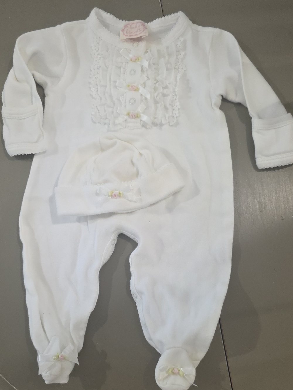 *EUC* Stunning! Biscotti White Ruffle-Front Baby One-Piece with Hat